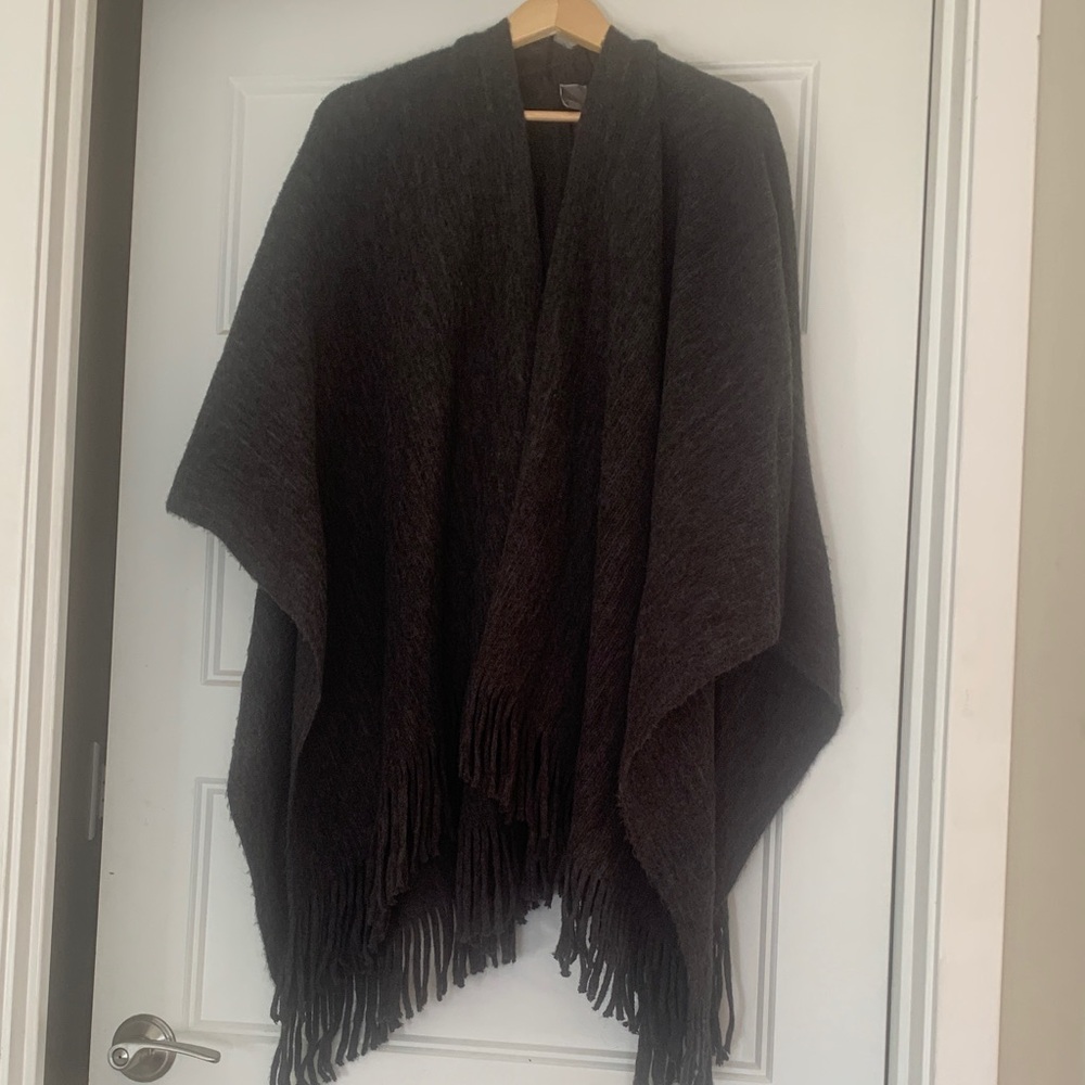 Vince Camuto Charcoal Knit Wrap